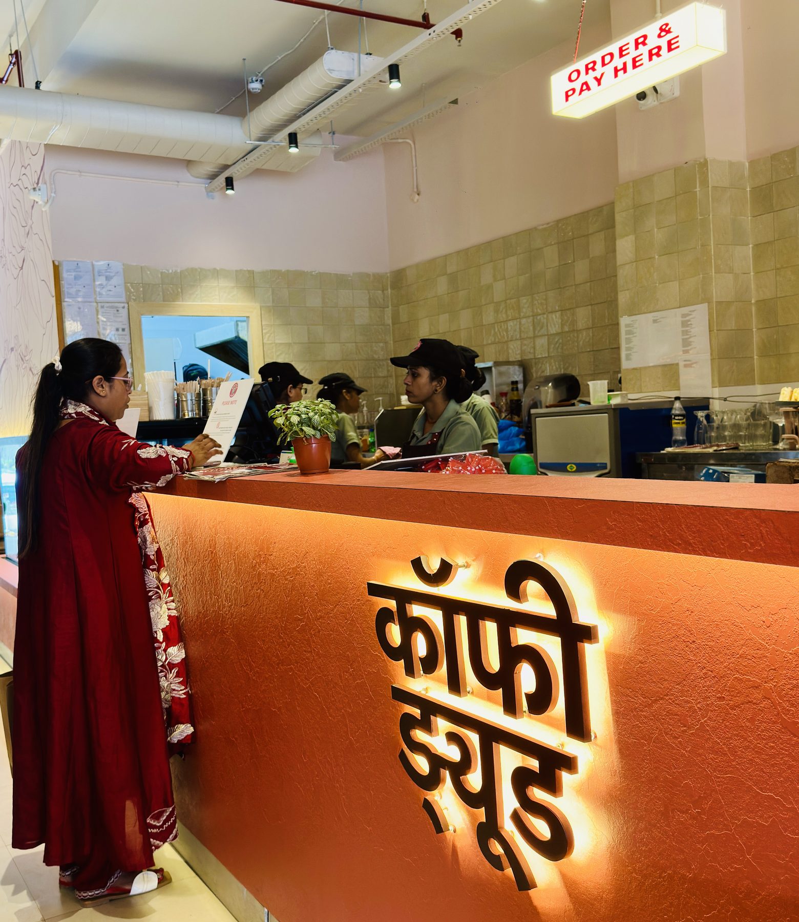 Coffee Dude Gomti Nagar order counter